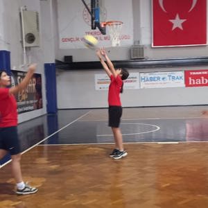 Çocuklarımızın Yaz Tatili Spor ve Egzersiz Etkinlikleriyle Renkleniyor - fotoğraf 3