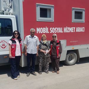 Yerinde Sosyal Hizmet Programı kapsamında, Mobil Sosyal Hizmet aracı ile köylerimize ziyaret gerçekleştirdi. - fotoğraf 3
