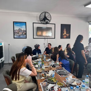 Kuruluşlarımızda kalan çocuklarımıza yönelik yemek etkinliği gerçekleştirildi. - fotoğraf 3