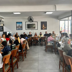 Kuruluşlarımızda kalan çocuklarımıza yönelik yemek etkinliği gerçekleştirildi. - fotoğraf 1