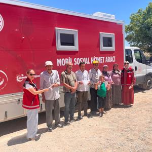 Yerinde Sosyal Hizmet Programı kapsamında, Mobil Sosyal Hizmet aracı ile köylerimize ziyaret gerçekleştirdi. - fotoğraf 2