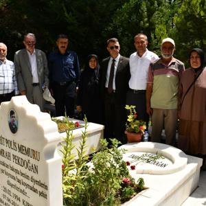15 Temmuz Demokrasi ve Millî Birlik Günü kapsamında Kırıkkale Şehitliği ziyaret edildi. - fotoğraf 4