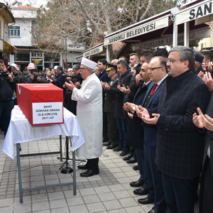 Kahraman Şehidimiz Gökhan ORHAN Dualar ve Gözyaşlarıyla Uğurlandı. - fotoğraf 2
