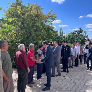 15 Temmuz Demokrasi ve Millî Birlik Günü kapsamında kahraman Şehidimiz Jandarma Er Erdal ŞİMŞEK’in kıymetli annesi ve Kıbrıs Gazimiz Adil KUŞDOĞAN ziyaret edildi. - fotoğraf 3