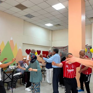 Huzurevi Büyüklerimiz Bocce Turnuvasında Bir Araya Geldi - fotoğraf 3