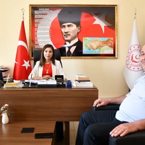İl Müdürümüz Sayın Çiğdem AÇIKYILDIZ KAZEL, Engelsiz Yaşam Bakım, Rehabilitasyon ve Aile Danışma Merkezi Müdürlüğümüzü ziyaret etti. - fotoğraf 3