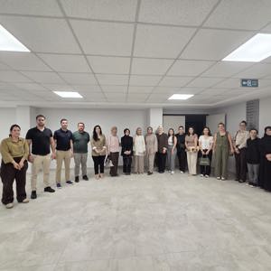 Müdürlüğümüz ve bağlı kuruluşlarımızda görev yapan meslek elemanlarımıza yönelik “Psikolojik İlk Yardım” eğitimi gerçekleştirildi. - fotoğraf 1