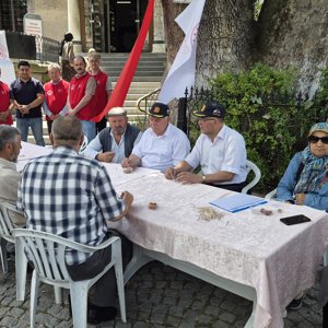 15 Temmuz Şehitlerimiz ve Gazilerimiz Ulu Cami’de Dualarla Yâd Edildi - fotoğraf 1