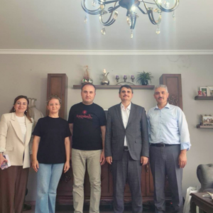 Gazimiz Sinan Çoşkun ile Şehidimiz Sıtkı Ayhan Güner’in Kardeşi Ziyaret Edildi - fotoğraf 2