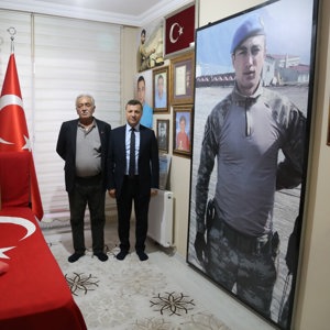 Şehitlerimizin Emanetleri Baş Tacımızdır - fotoğraf 2