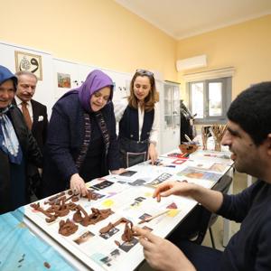 Bakan Selçuk, Bayrampaşa Belediyesi Engelsiz Yaşam Merkezi'nin Açılışını Gerçekleştirdi - fotoğraf 8
