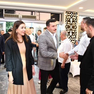 Vali Yardımcımız Sayın Emre KAZANASMAZ, İl Protokolü ve İl Müdürümüz Sayın Çiğdem AÇIKYILDIZ KAZEL, kahraman Şehidimiz Hacı Mehmet KARGIN’ın kıymetli kızı Semanur’un düğün merasimine katılarak mutluluklarına ortak oldu. - fotoğraf 1