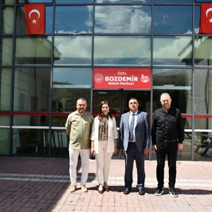 Vali Yardımcımız Sayın Oktay ERDOĞAN ve İl Müdürümüz Sayın Çiğdem AÇIKYILDIZ KAZEL, Özel Bozdemir Bakım Merkezini ziyaret etti. - fotoğraf 1