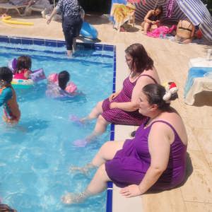 Engelsiz Yaşam Bakım, Rehabilitasyon ve Aile Danışma Merkezi Müdürlüğümüzden hizmet alan özel gereksinimli bireylerimiz için MKE Sosyal Tesisleri havuzunda etkinlik gerçekleştirildi. - fotoğraf 2
