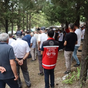 Kıbrıs Gazimiz Tahir Evkayayı Ebediyete Uğurladık - fotoğraf 11