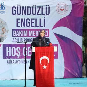 Bakan Selçuk, Bayrampaşa Belediyesi Engelsiz Yaşam Merkezi'nin Açılışını Gerçekleştirdi - fotoğraf 2