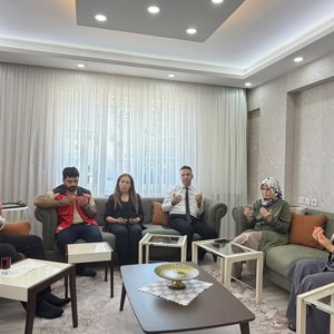 15 Temmuz Kahramanlarımız ve Emanetleriyle Bir Aradayız - fotoğraf 1