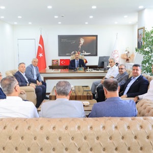 İL MÜDÜRÜMÜZ SAYIN SERDAR DEMİRCİ’DEN İL MİLLÎ EĞİTİM MÜDÜRÜ SAYIN AZİZ GÜN’E ZİYARET - fotoğraf 2