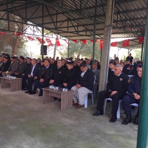Şehitlerimiz Jandarma Uzman Çavuş Durmuş TEK ve P. Sözleşmeli Er Tolga KAPLAN 'a Mevlid Programı Düzenlendi  - fotoğraf 4