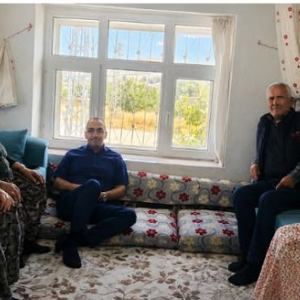 İl Müdürümüz Şehit Ailesini Ziyaret Etti - fotoğraf 1