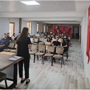 Mentörlük Uygulaması Kapsamında Eğitim Programı Düzenlendi - fotoğraf 1