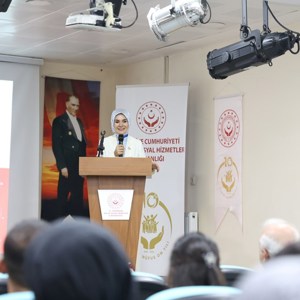 Bakanımız Göktaş: "Terörsüz Türkiye’yi şehit yakınlarımız ve gazilerimizle birlikte inşa ettik” - fotoğraf 8