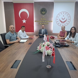 İl Müdürümüz Mahmut SELÇUK başkanlığında, İl Müdür Yardımcılarımızın katılımıyla değerlendirme ve koordinasyon toplantısı gerçekleştirildi.  - fotoğraf 1