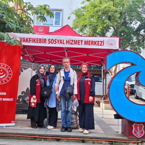 Vakfıkebir İlçesinde Koruyucu Aile Tanıtım Standı Açıldı - fotoğraf 1