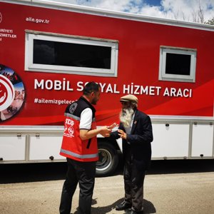 Mobil Sosyal Hizmet Aracımızla Horasan’da Vatandaşlarımızla Buluştuk. - fotoğraf 2
