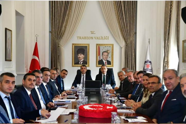 “Hizmet Sunumunda Etkinlik, Verimlilik ve Vatandaş Memnuniyetinin Artırılması Çalışması” Kapsamında Kurul ve Komisyon Toplantısı Gerçekleştirildi