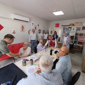 İl Müdürümüz Sayın Naci Yılmaz, Gündüz Bakım ve Aktif Yaşam Merkezimizi ziyaret ederek merkezde yürütülen faaliyetleri yerinde inceledi. - fotoğraf 1