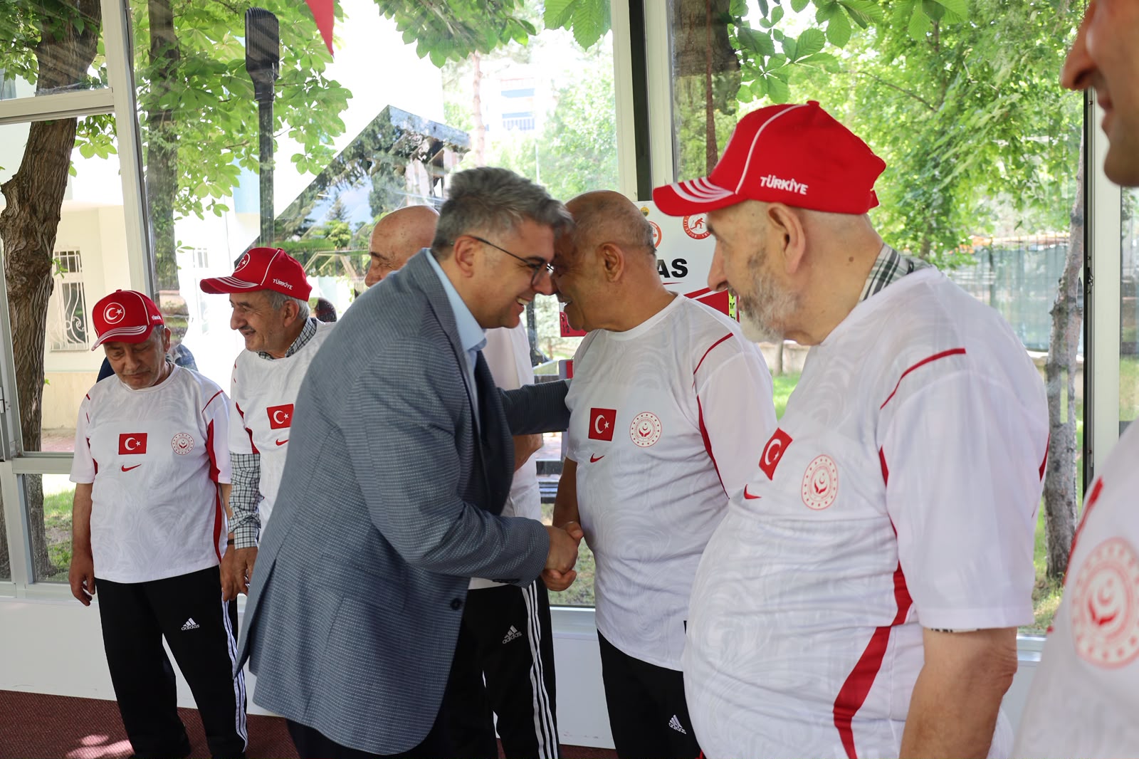 Huzurevlerimiz Arasında Heyecan Dolu Bocce Karşılaşması