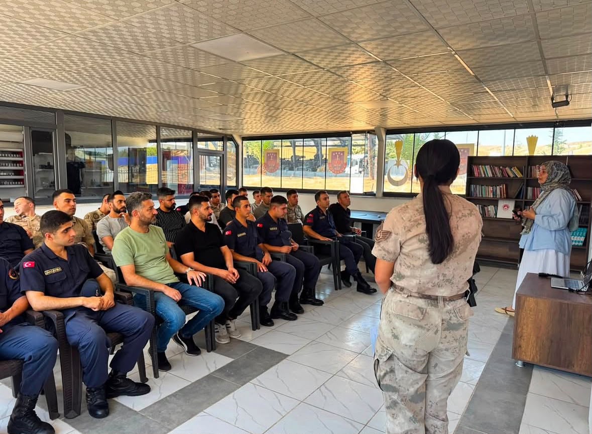 Kilis İl Jandarma Komutanlığı Personeline Evlilik Öncesi Eğitim Verildi