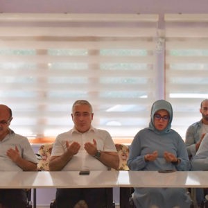 Vefat Eden Mesai Arkadaşımız Nurdan Dinler Dualarla Yad Edildi - fotoğraf 1