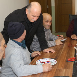Huzurevi sakinleri sanatla huzur buluyor - fotoğraf 5