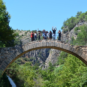 Çocuklarımız Uşak’ın Doğal ve Tarihi Güzelliklerini Keşfetti - fotoğraf 2