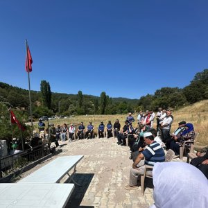 Şehidimiz Burak Bülbül Kabri Başında Anıldı - fotoğraf 2
