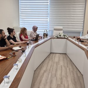 Geçici Koruyucu Aile Hizmet Modeli Kapsamında İstişare Toplantısı Gerçekleştirildi - fotoğraf 2