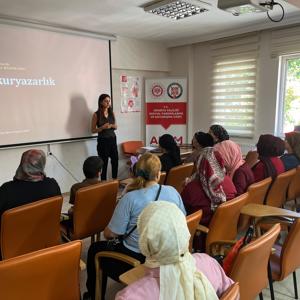 Aile Destek Merkezi (ADEM) eğitimlerine devam eden kursiyerlerimize yönelik “Finansal Okuryazarlık” konulu eğitim gerçekleştirdik.  - fotoğraf 1