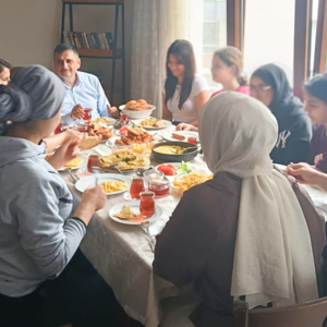 İl Müdürümüz Dr. Hüseyin Mollaoğlu, Kevser Çocuk Evini Ziyaret Etti. - fotoğraf 2
