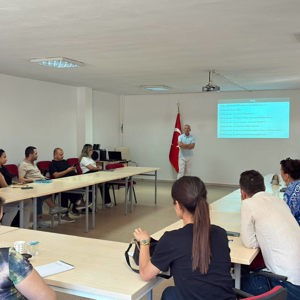 “İdari ve Mali Hizmetler” Konulu Eğitim Gerçekleştirildi - fotoğraf 1