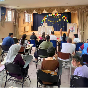 Mevlid Kandili Münasebetiyle Özel Bireylerimize Yönelik Anlamlı Bir Program Gerçekleştirildi. - fotoğraf 3