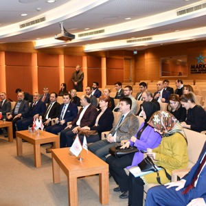 TRAVMA MAĞDURU ÇOCUKLARLA ÇALIŞAN MESLEKÎ PERSONELİN MÜDAHALE BECERİLERİNİN GELİŞTİRİLMESİ PROJESİ - fotoğraf 4