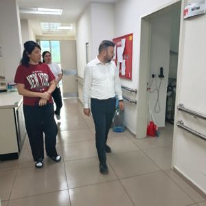 Müdürlüğümüze bağlı İzmirlioğlu Huzurevi, Devrek Huzurevi Yaşlı Bakım ve Rehabilitasyon Merkezi ile Devrek Engelsiz Yaşam Bakım Rehabilitasyon ve Aile Danışma Merkezi ziyaret edilmiştir. - fotoğraf 1