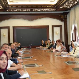 Roman Vatandaşlara Yönelik Strateji Belgesi II. Aşama Eylem Planı Kapsamında Toplantı Gerçekleştirildi - fotoğraf 3
