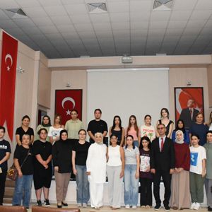 İl Müdürlüğü olarak, Başarıya Giden Yolda Gençlerimizin Yanındayız - fotoğraf 1