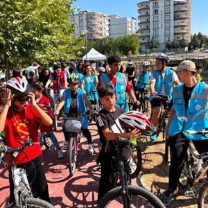 🚴‍♀️🌿 Çocuklar Gelecek İçin Pedal Çevirdi! - fotoğraf 3