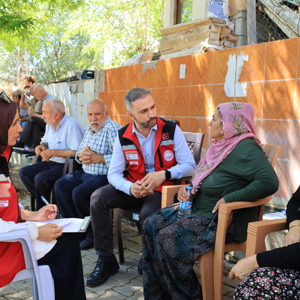 Kemaliye İlçemize Bağlı Kışlacık Köyünde Meydana Gelen Yangın Nedeniyle Evleri Kullanılamaz Hale Gelen Vatandaşlarımıza Yönelik Psikososyal Destek Çalışması Kapsamında Ekiplerimiz Tarafından Saha Çalışması Gerçekleştirild - fotoğraf 1