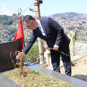 Kabristan Ziyareti - fotoğraf 5