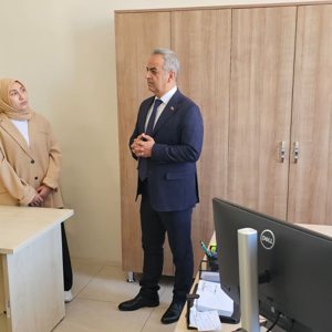 İl Müdürümüz Sayın Ömer Faruk ERGÜN, Hekimhan Sosyal Hizmet Merkezimize ziyaret gerçekleştirerek incelemelerde bulundu. - fotoğraf 2